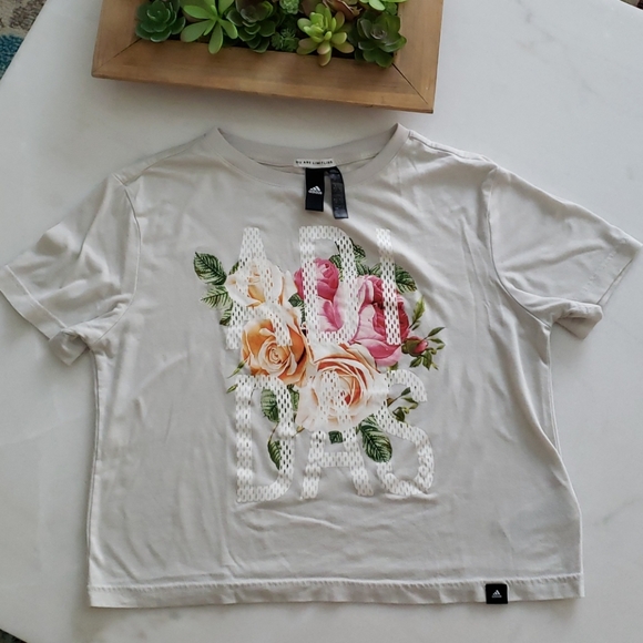 adidas roses crop top adidas roses crop top
